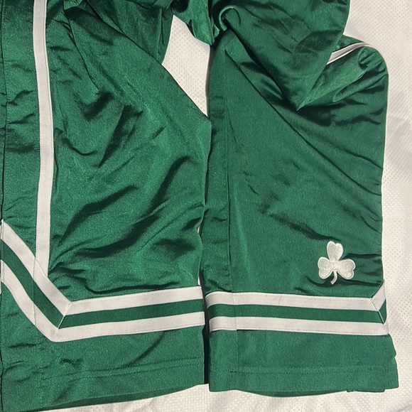 Vintage Boston Celtics Nike Basketball Warm Up Pants XXL NBA Tearaway Trackpants - Picture 7 of 9